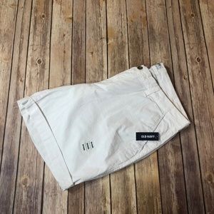 NWT Old Navy Women's White Bermuda Shorts Size 16